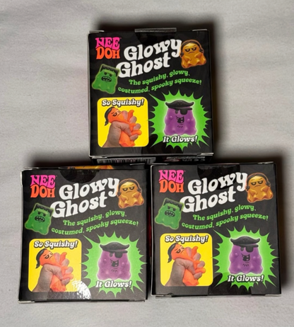 NeeDoh Glowy Ghost – Random Mystery Color (No Color Choice)